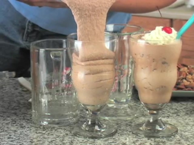 Classic&#153; Electric / Crank Ice Cream Maker - image 8 from the video